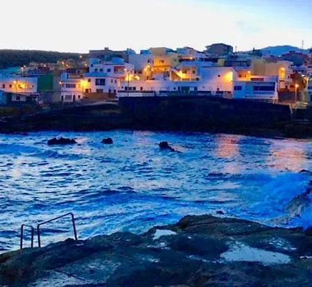 Moderna Casa Independiente Con Piscina, Vista Mar Y Teide En Vakantiehuis